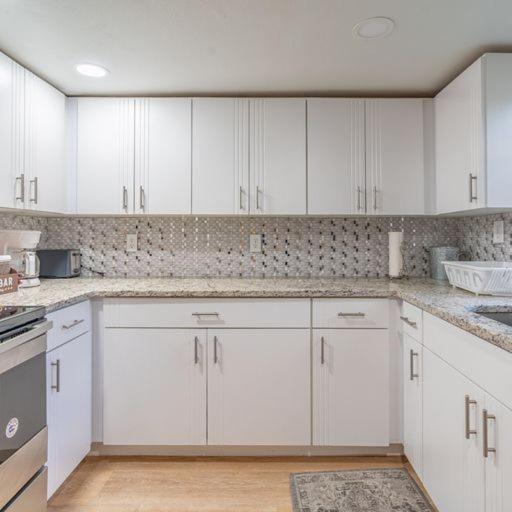 Lovely 2 Bedrooms, Steps Away From The Beach. Bradenton Beach Eksteriør bilde