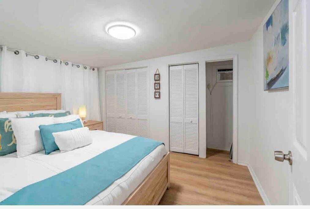Lovely 2 Bedrooms, Steps Away From The Beach. Bradenton Beach Eksteriør bilde